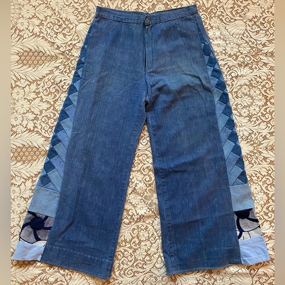 Vintage 1970s Wide Leg Jeans - Picture 4 of 7